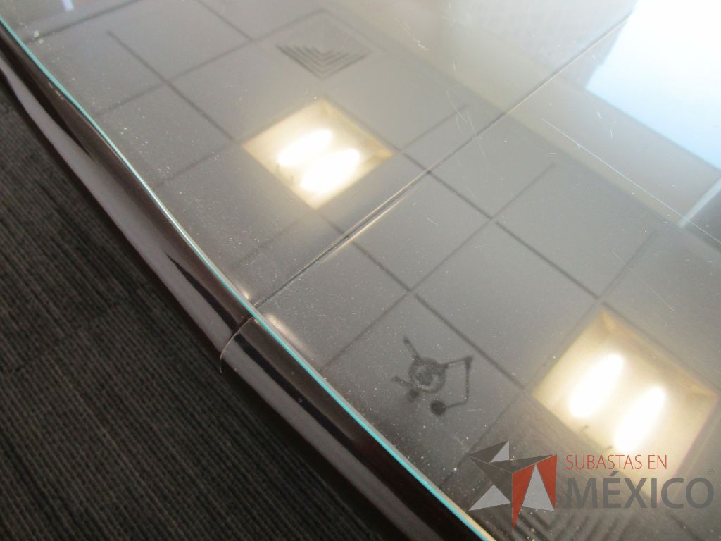 Lote 012 - Mesa de sala de juntas para 10 personas con vidrio y accesorios para conexión - Imagen 13