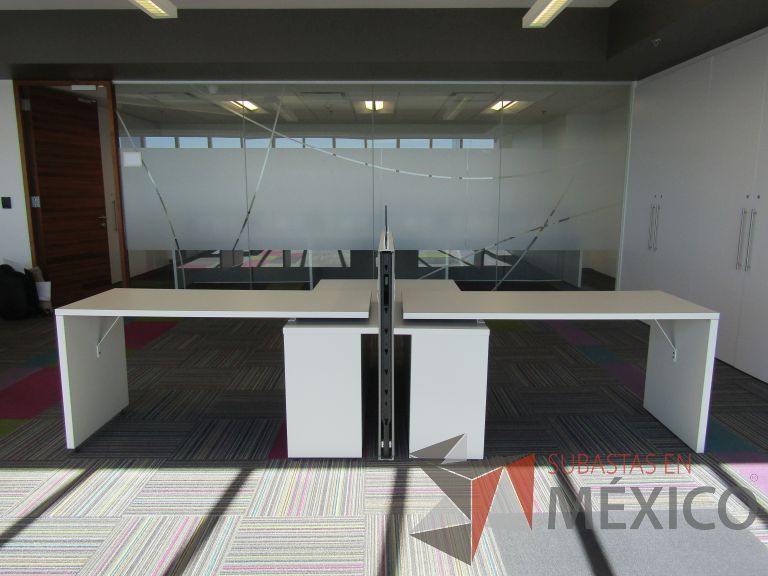 Lote 001 - Estación de trabajo lineal para 2 personas - Imagen 11
