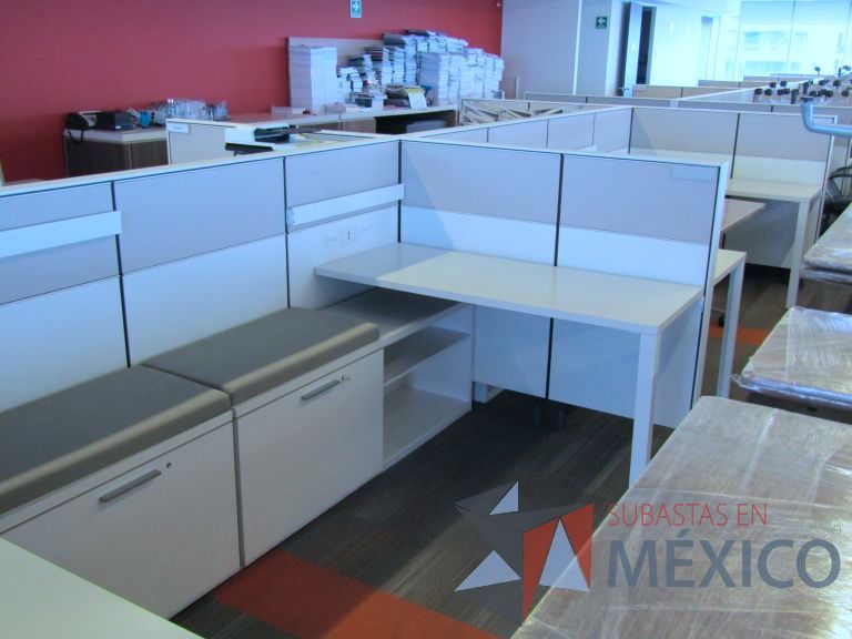 Lote 003 - Estación de trabajo para 8 personas - Herman Miller - Imagen 4