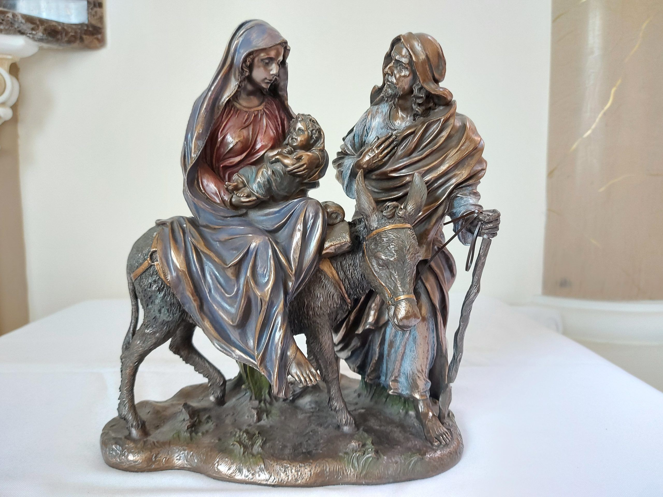 Lote 011 - Sagrada familia - Sin firma - Pasta color bronce