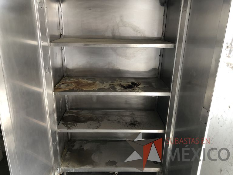 Lote 050 - Gabinete de 2 puertas - Imagen 2
