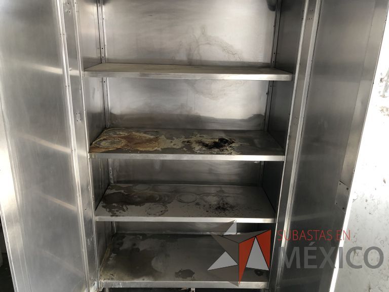 Lote 050 - Gabinete de 2 puertas - Imagen 7