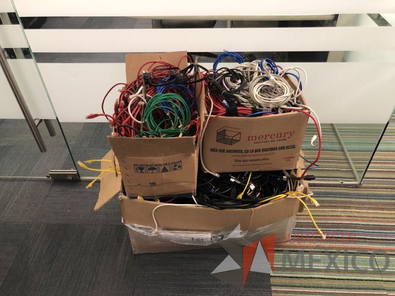 Lote 069 - 3 Cajas con cable de red. ( CAT. 6, aprox. 600 pzas) - Imagen 3