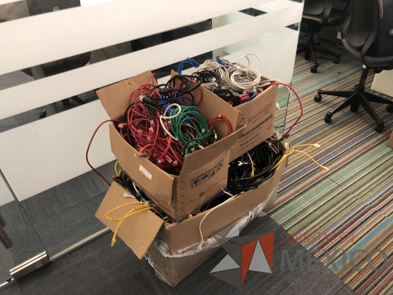 Lote 069 - 3 Cajas con cable de red. ( CAT. 6, aprox. 600 pzas) - Imagen 4
