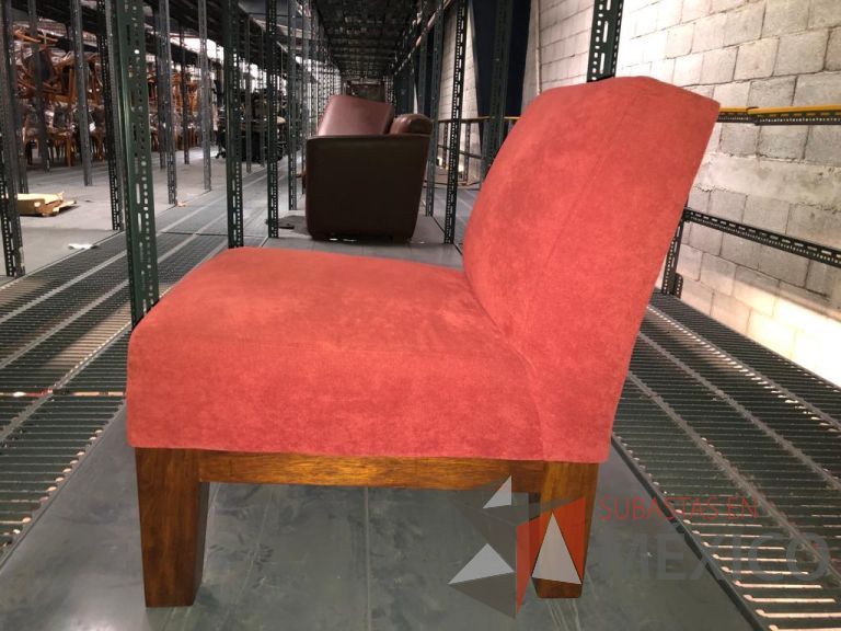 Lote 099 - Sillón de 1 plaza en tela color rojo - Imagen 3