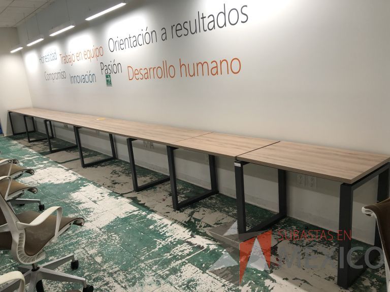 Lote 003 - Estación de trabajo para 10 personas - Imagen 2