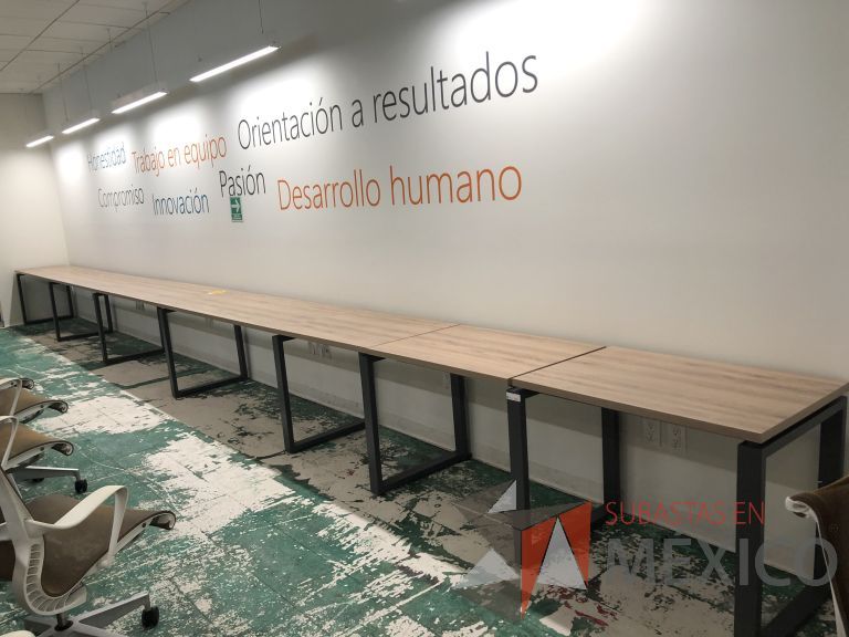 Lote 003 - Estación de trabajo para 10 personas - Imagen 3