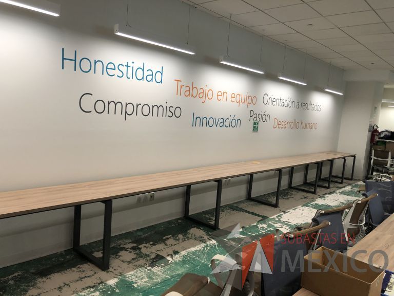 Lote 003 - Estación de trabajo para 10 personas - Imagen 7