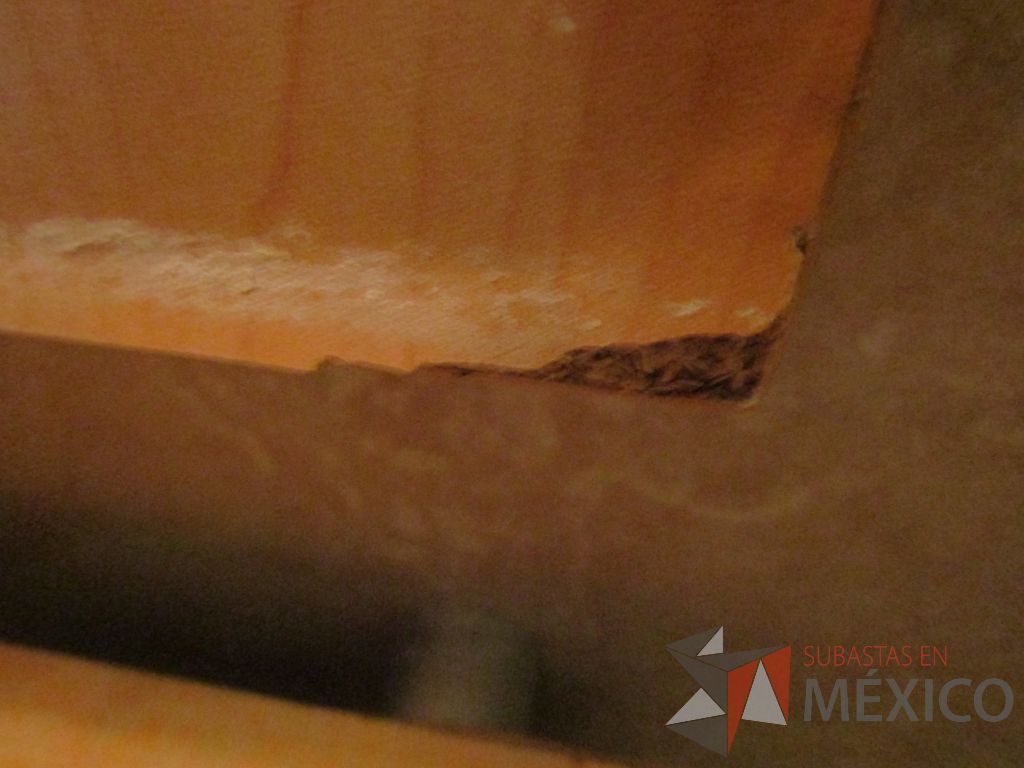 Lote 097 - Mueble con lavabo, 2 cajones y espejo - Imagen 5