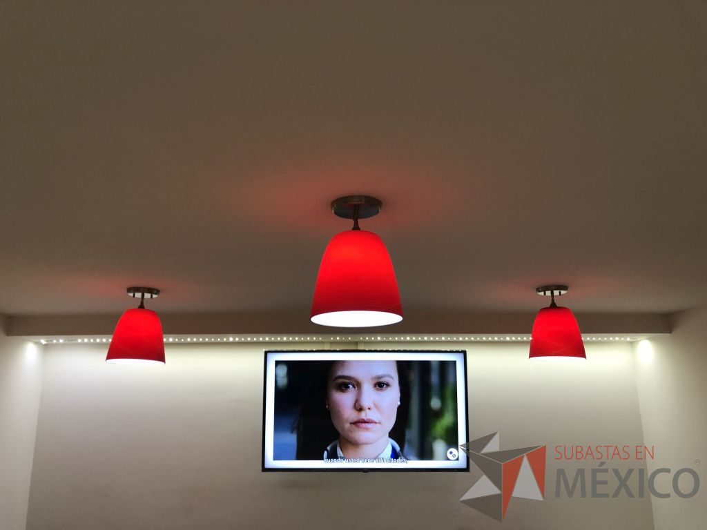 Lote 636- Luminaria circular colgante