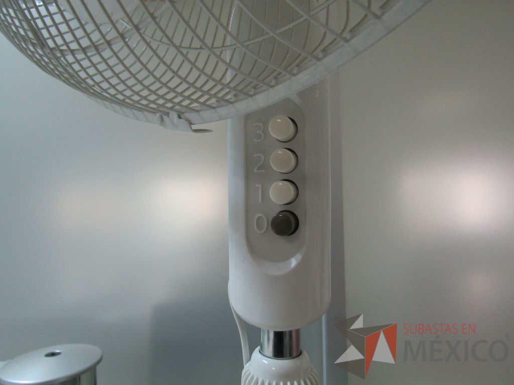 Lote 396 - Ventilador marca ZFAN - Imagen 3