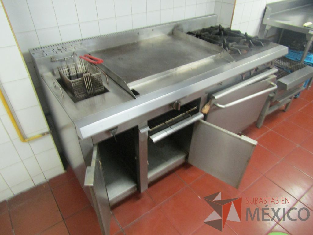 Lote 459 - Plancha con 4 quemadores, freidora y horno de acero inoxidable - Imagen 13