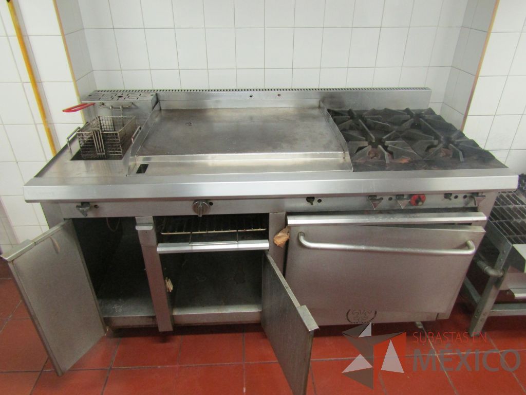 Lote 459 - Plancha con 4 quemadores, freidora y horno de acero inoxidable - Imagen 14