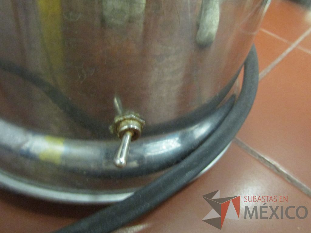 Lote 467 -Licuadora industrial marca TAPISA - Imagen 13