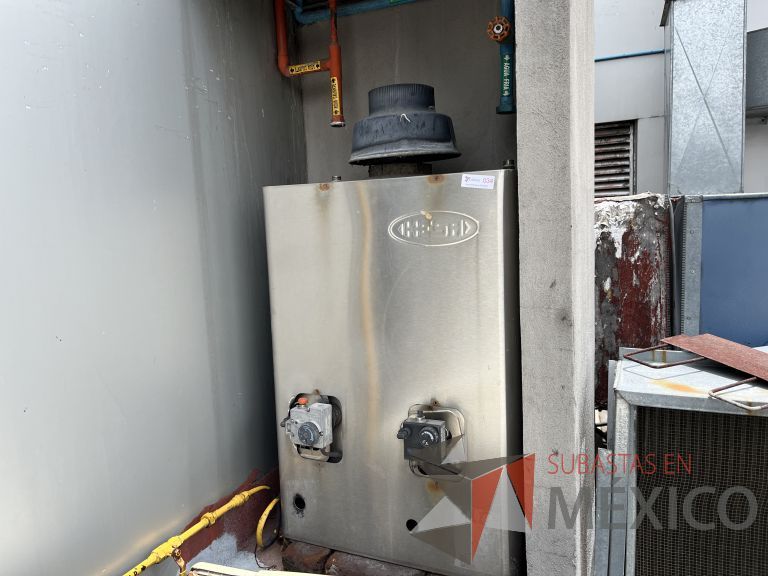 Lote 093 - Boiler marca HESA - Imagen 3