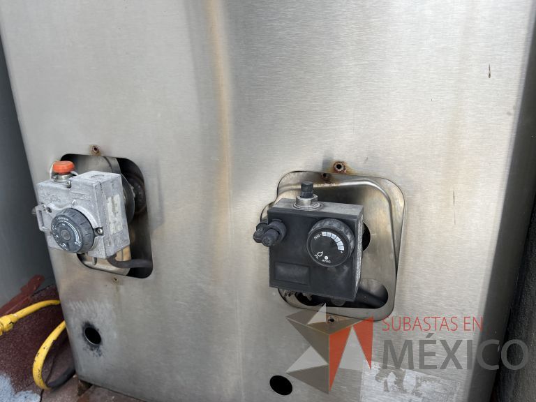 Lote 093 - Boiler marca HESA - Imagen 5