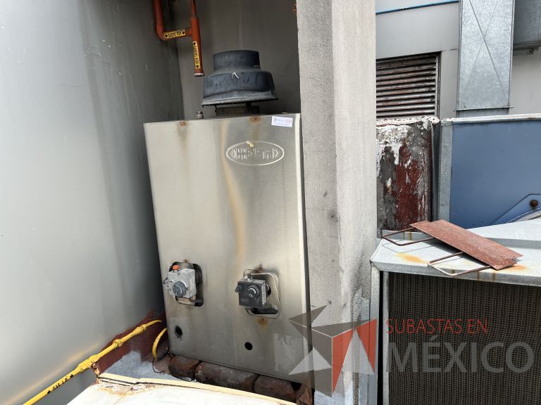 Lote 093 - Boiler marca HESA - Imagen 10