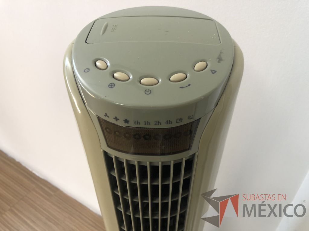 Lote 249 - Ventilador de torre marca ALOHA BREEZE - Imagen 6