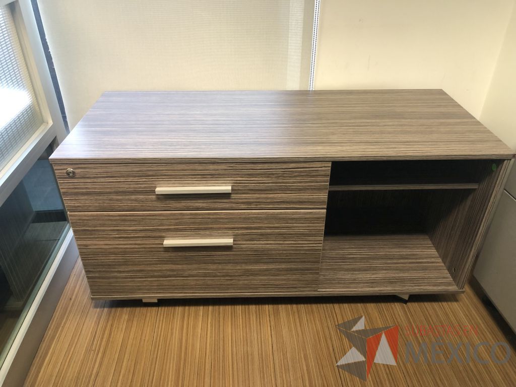 Lote 263 - Credenza con 2 cajones y 1 entrepaño