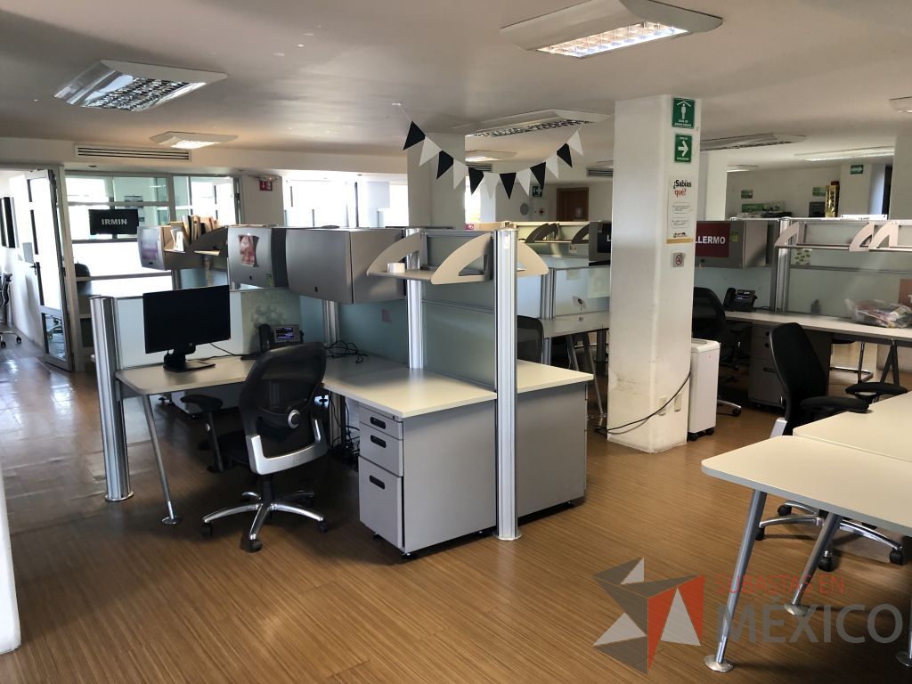 Lote 086 - Estación de trabajo para 20 personas - Imagen 2