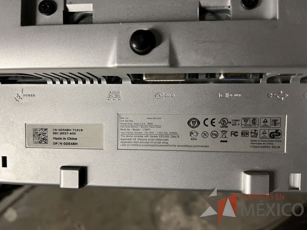 Lote 066 - 279 Pantallas Ti (marcas Lenovo, IBM y Dell) y 1 Caja con cables diversos (VGA, poder e impresora) - Imagen 27