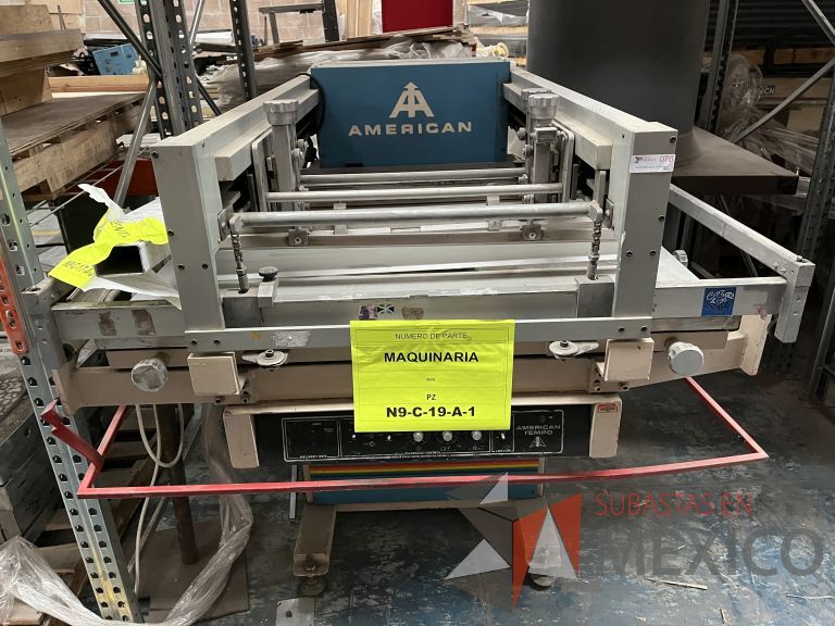 Lote 013 - Maquina de estampado por plancha American Screen Printing , Modelo: TEMPO 3040