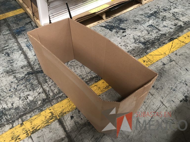 Lote 019 - 7556 Piezas de diferentes materiales (Etiquetas, cajas de cartón, lamina de cartón, caja de cartón, etc.) - Imagen 66
