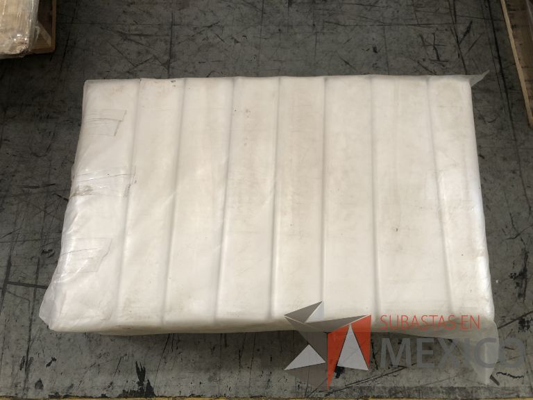 Lote 019 - 7556 Piezas de diferentes materiales (Etiquetas, cajas de cartón, lamina de cartón, caja de cartón, etc.) - Imagen 133