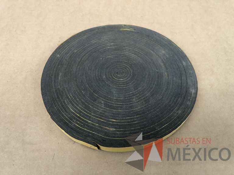 Lote 019 - 7556 Piezas de diferentes materiales (Etiquetas, cajas de cartón, lamina de cartón, caja de cartón, etc.) - Imagen 89