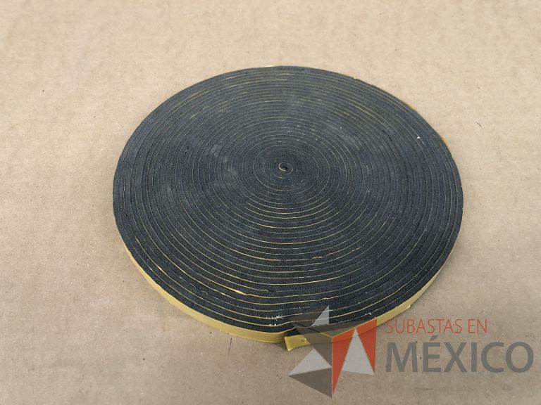 Lote 019 - 7556 Piezas de diferentes materiales (Etiquetas, cajas de cartón, lamina de cartón, caja de cartón, etc.) - Imagen 92