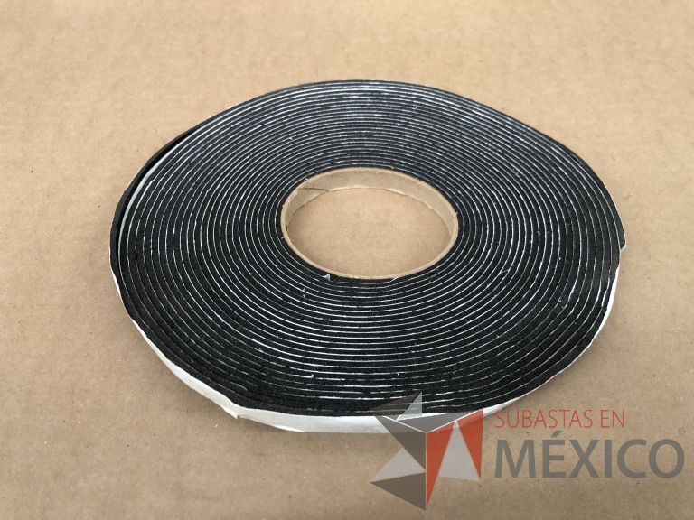 Lote 019 - 7556 Piezas de diferentes materiales (Etiquetas, cajas de cartón, lamina de cartón, caja de cartón, etc.) - Imagen 17