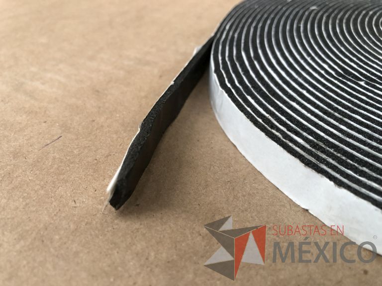 Lote 019 - 7556 Piezas de diferentes materiales (Etiquetas, cajas de cartón, lamina de cartón, caja de cartón, etc.) - Imagen 91