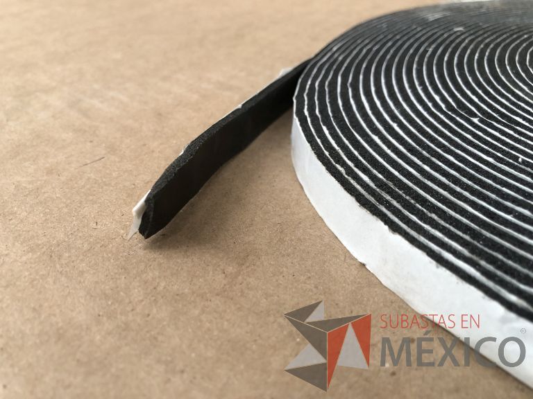 Lote 019 - 7556 Piezas de diferentes materiales (Etiquetas, cajas de cartón, lamina de cartón, caja de cartón, etc.) - Imagen 121