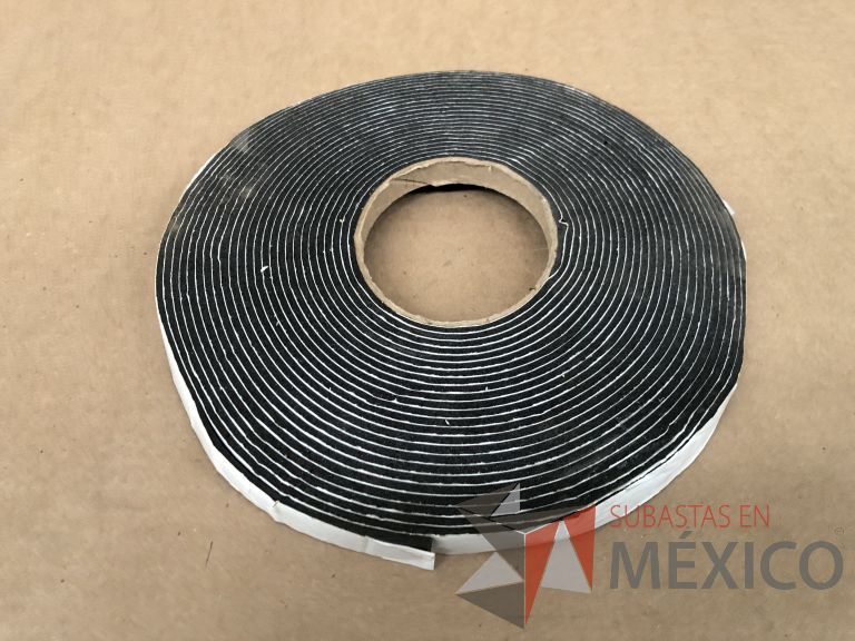 Lote 019 - 7556 Piezas de diferentes materiales (Etiquetas, cajas de cartón, lamina de cartón, caja de cartón, etc.) - Imagen 15