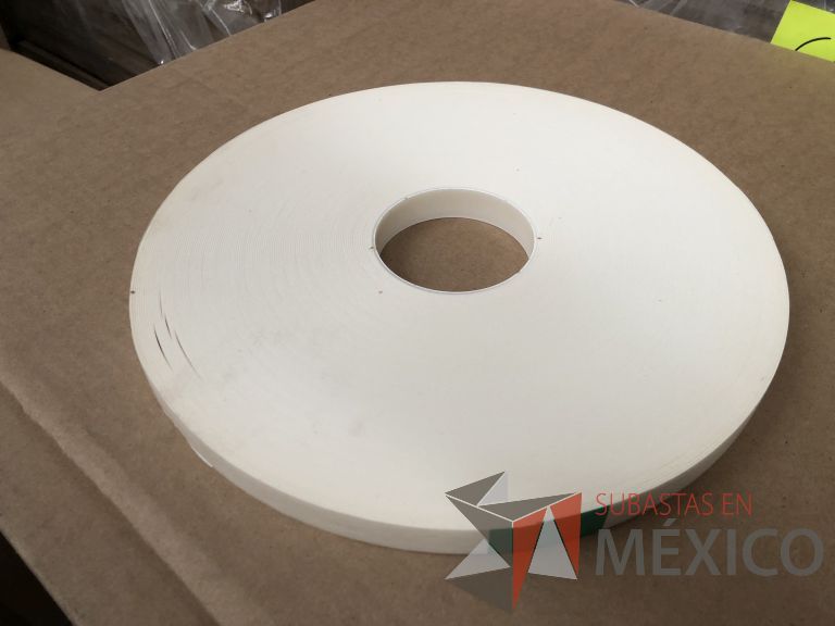 Lote 019 - 7556 Piezas de diferentes materiales (Etiquetas, cajas de cartón, lamina de cartón, caja de cartón, etc.) - Imagen 41