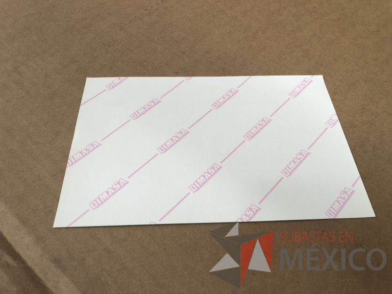 Lote 019 - 7556 Piezas de diferentes materiales (Etiquetas, cajas de cartón, lamina de cartón, caja de cartón, etc.) - Imagen 134