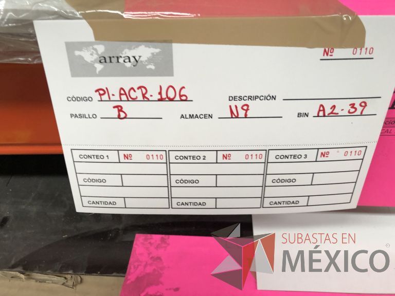 Lote 013 - 1439 Acrílicos, 1 Acrílico humo de 3 mm y 3 Laminas de PVC cal 1/4 in - Imagen 5