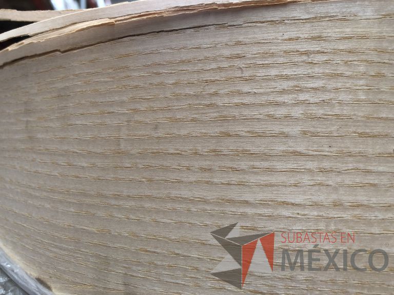 Lote 017 - 231 Piezas de diferentes materiales (Chapas de madera, aglomerados) - Imagen 15