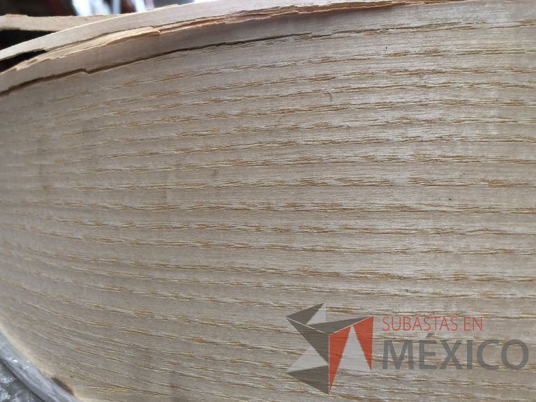 Lote 017 - 231 Piezas de diferentes materiales (Chapas de madera, aglomerados) - Imagen 9