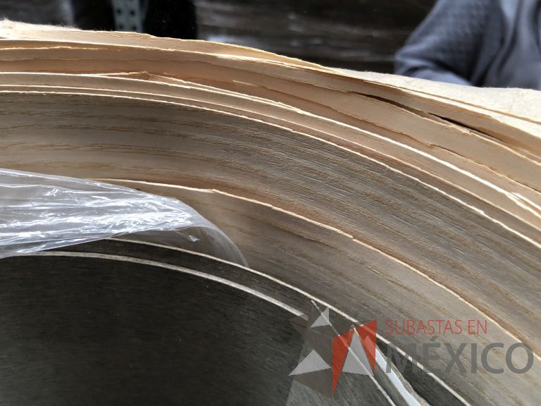Lote 017 - 231 Piezas de diferentes materiales (Chapas de madera, aglomerados) - Imagen 7