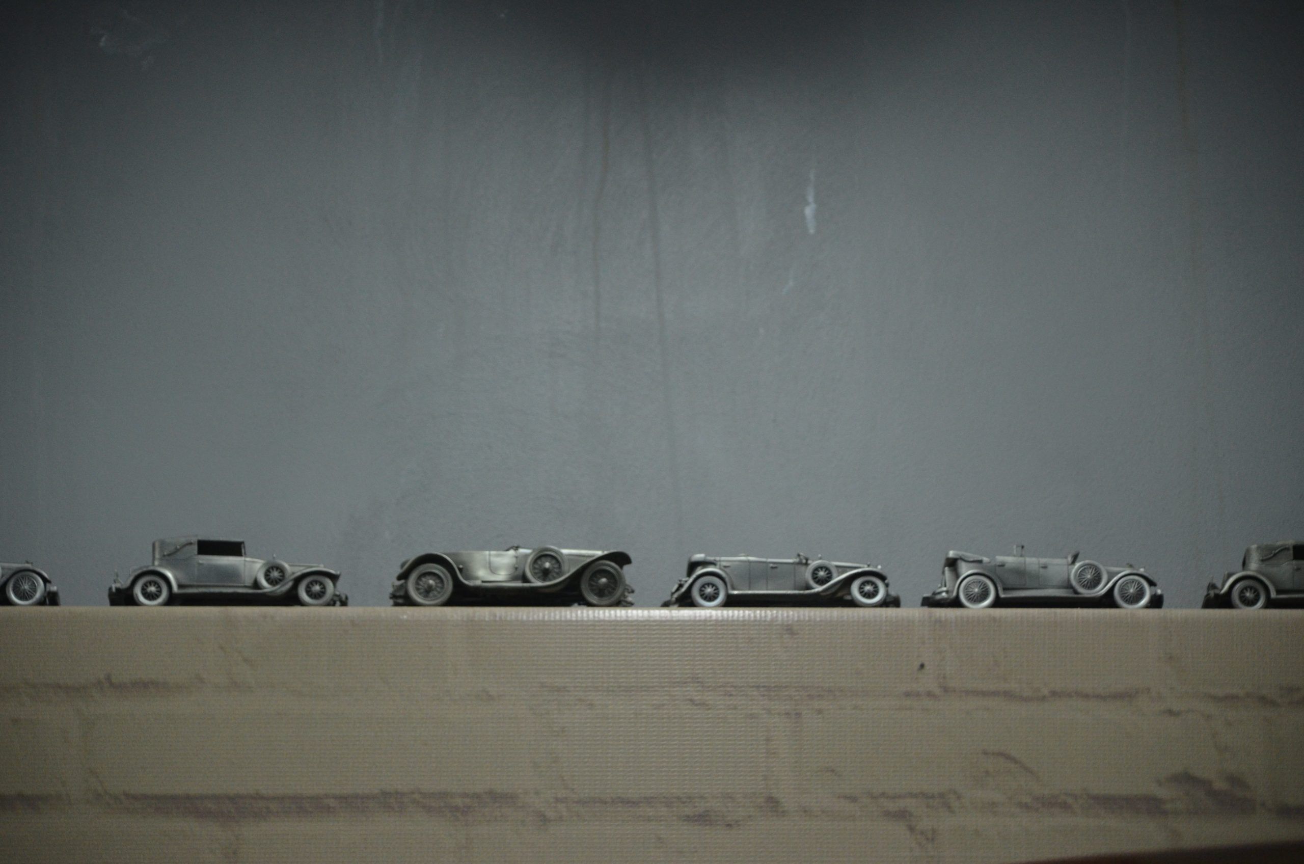 Lote 064 - 1 lote de 18 modelos reducidos de los agnos 30 y 40, en metal. Cada modelo mide 1:43 - Imagen 4