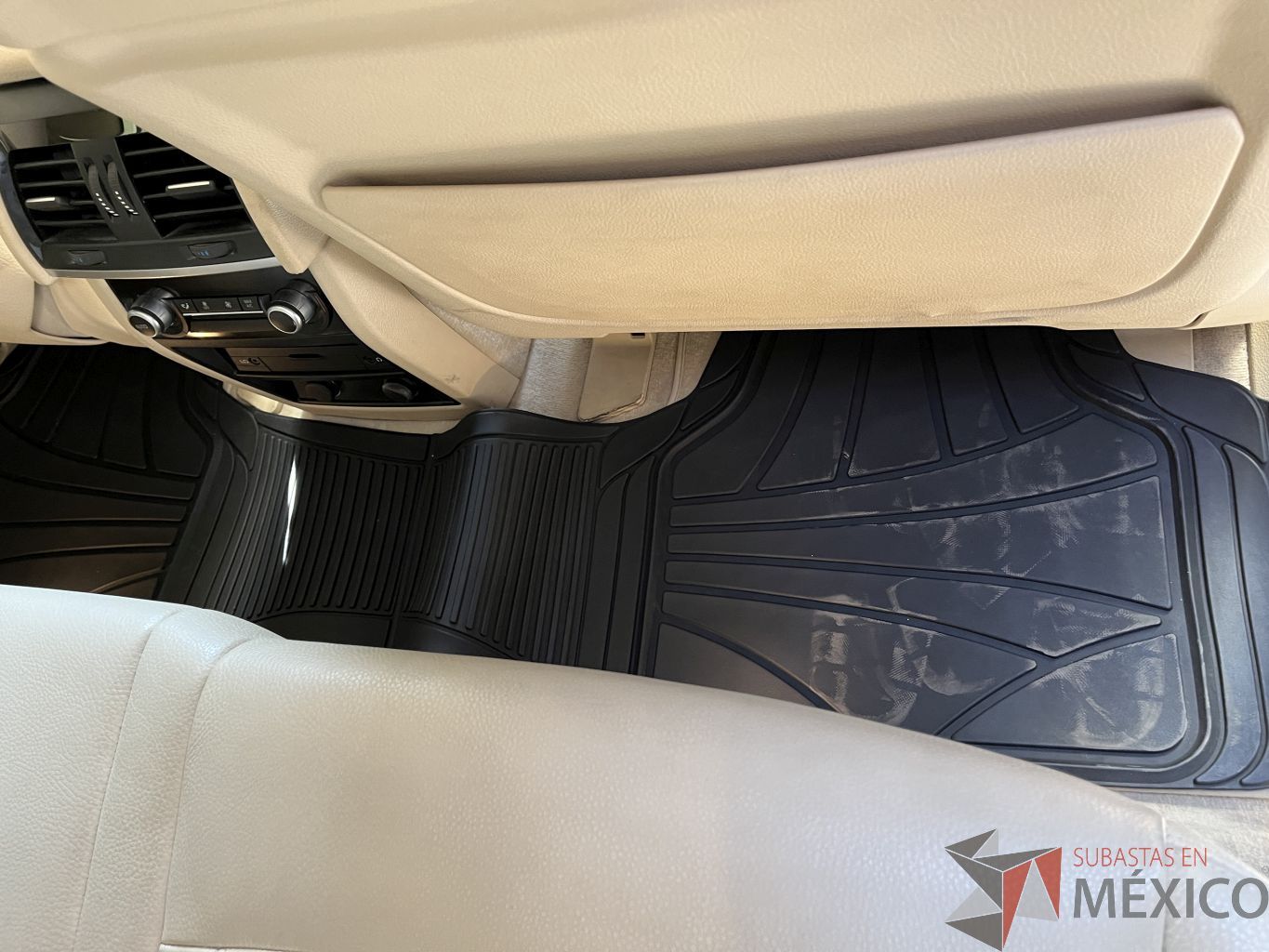 Lote 001 - Camioneta BMW X5 xDrive50iA Security Automático 2015 (Nivel de resistencia VR4) - Imagen 20
