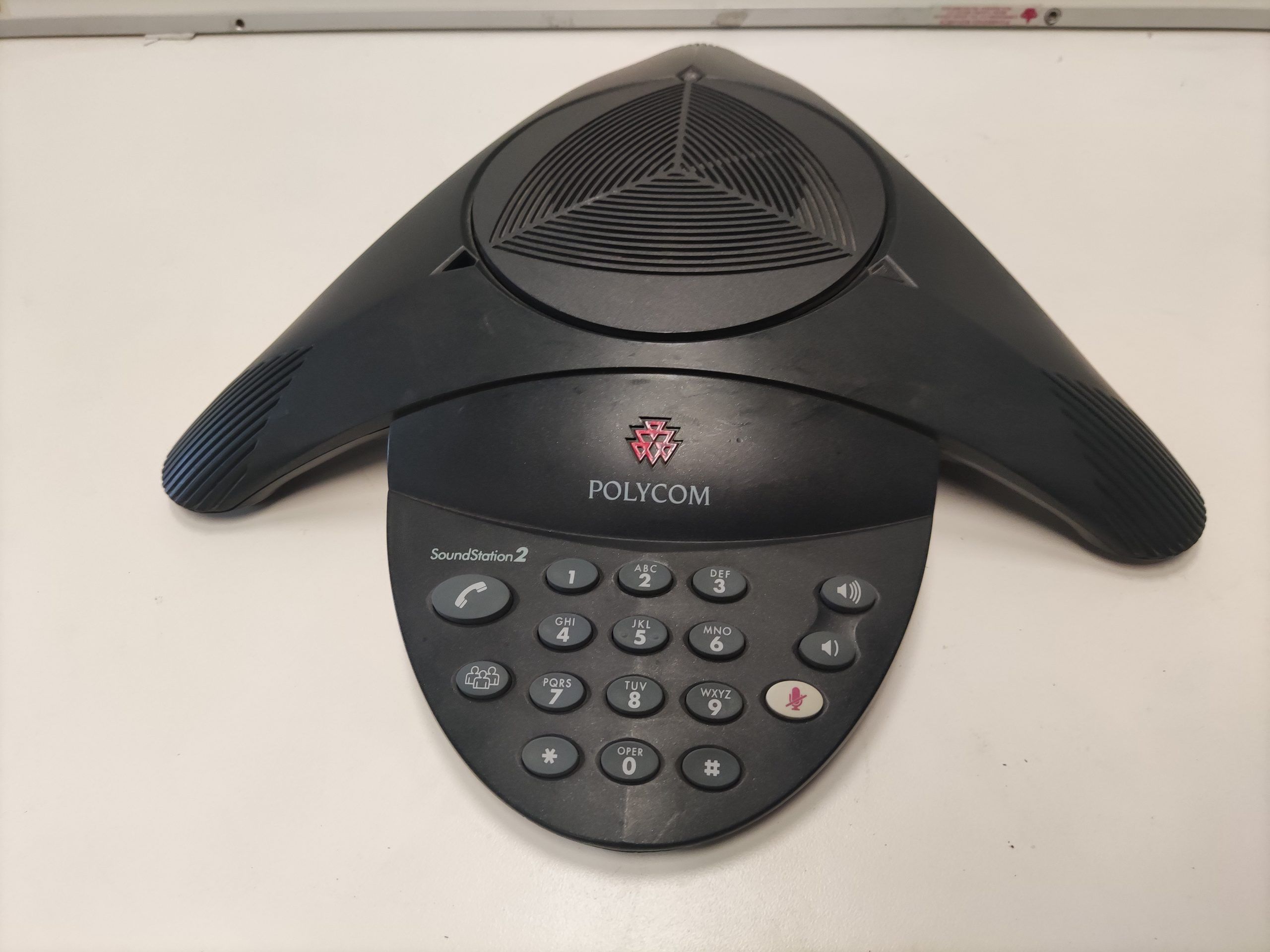 Lote 065 - Conference phone with display - Polycom
