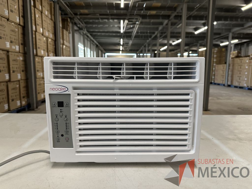 Lote 002 - Aire Acondicionado tipo Ventana NEOAIRE, Modelo: NAW051, 5000 BTU, 110-115v