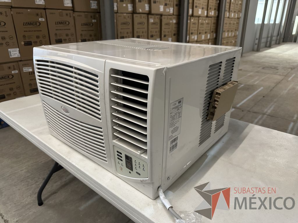 Lote 007 - Aire Acondicionado tipo Ventana NEOAIRE, Modelo: NAW122, 12000 BTU, 220v - Imagen 14