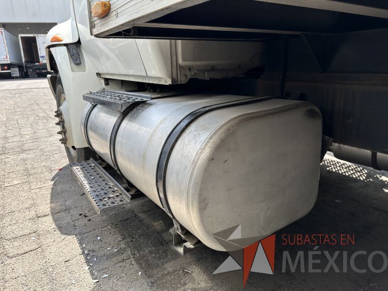 Lote 001 - Camión International 4300, Caja Seca con Hidro Rampa, Año 2016, 372,162 Km - Imagen 19