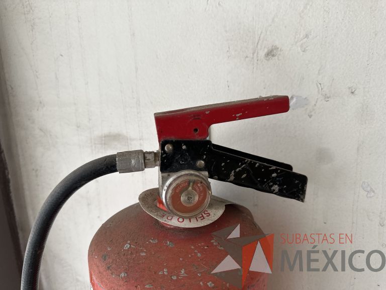 Lote 044 - 2 Extintores PQS de 4.5 kg - Imagen 9