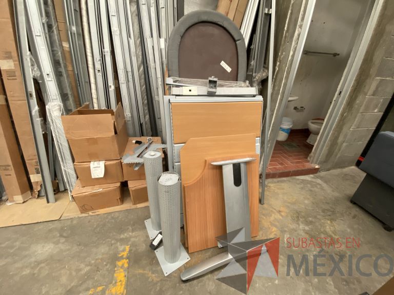 Lote 001 - Lote de accesorios para estaciones de trabajo aprox 300 piezas - Imagen 81