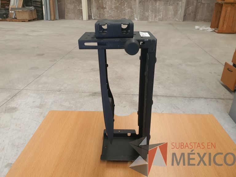 Lote 001 - Lote de accesorios para estaciones de trabajo aprox 300 piezas - Imagen 70