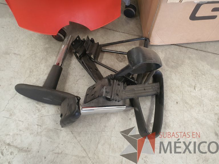 Lote 001 - Lote de accesorios para estaciones de trabajo aprox 300 piezas - Imagen 45